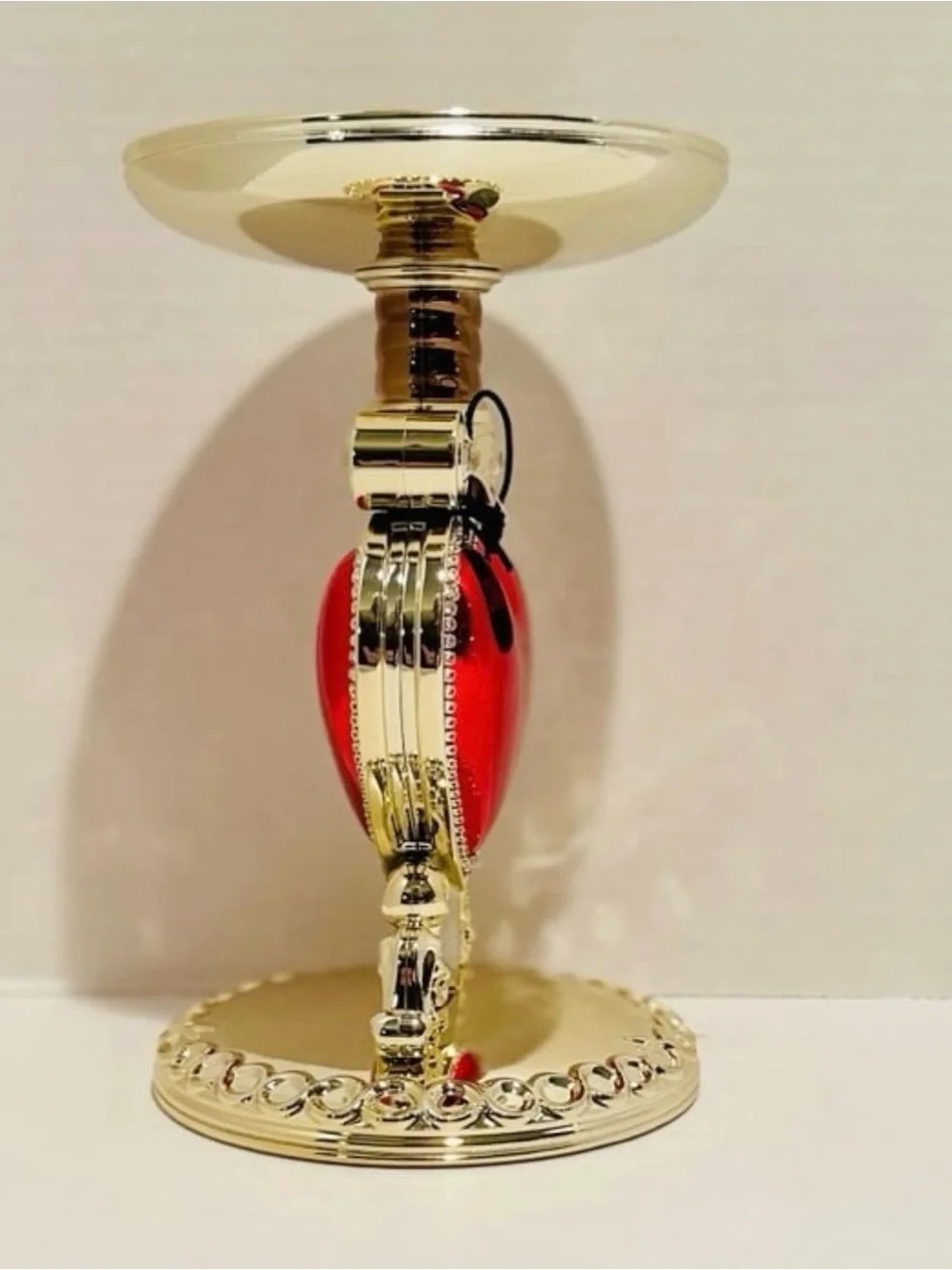Bath & Body New Evil Queen Pierced Heart Pedestal 3-Wick Candle Holder